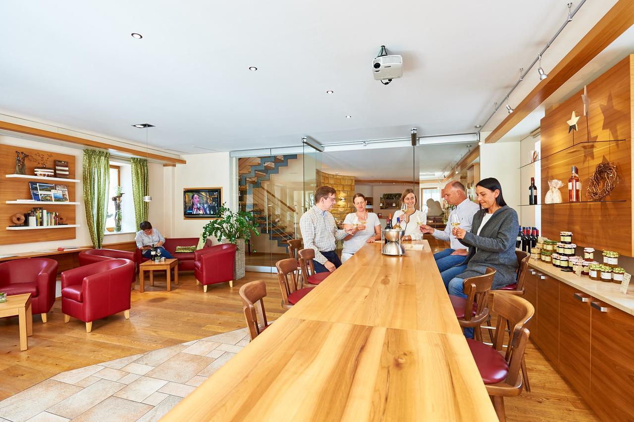 Dohlmuehle Hotel & Weingut Флонхайм Экстерьер фото
